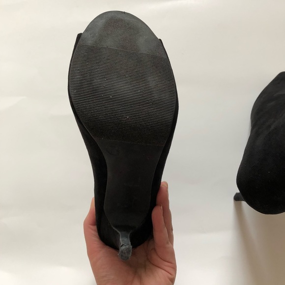 Open Toe Booties with Gold Detail - Picture 4 of 8